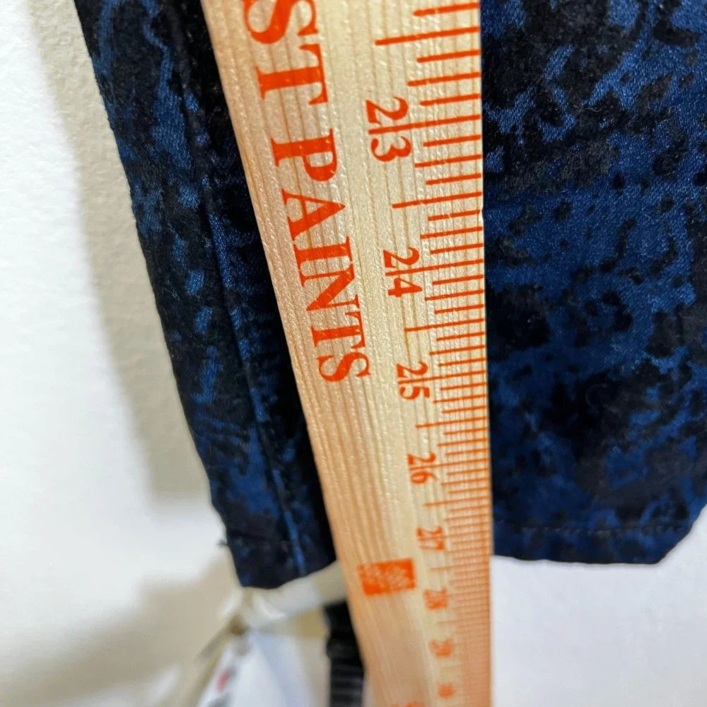 Free People Size 27 Flocked Blue Velvet Skinny Jeans Snake‎ Print Boho Festival